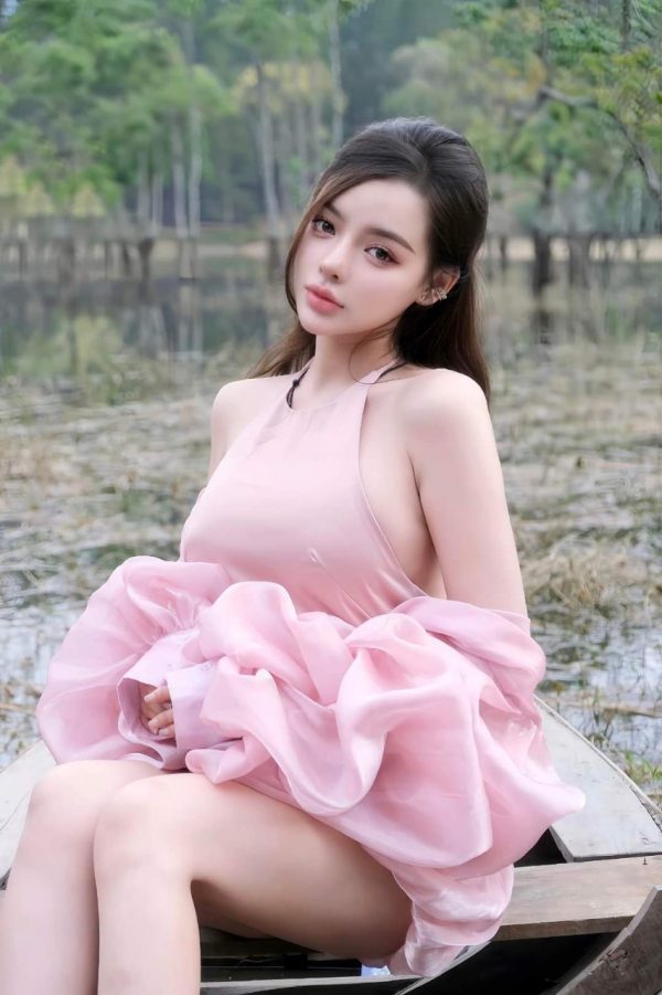 Cách tạo dựng thương hiệu cá nhân cùng hot girl 18t